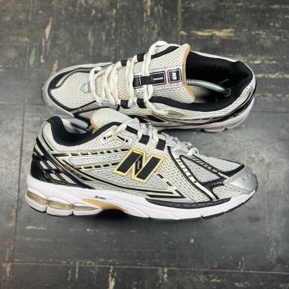 New Balance 1906R White Metallic Gold Running Shoes Size 9.5 - Picture 1 of 7